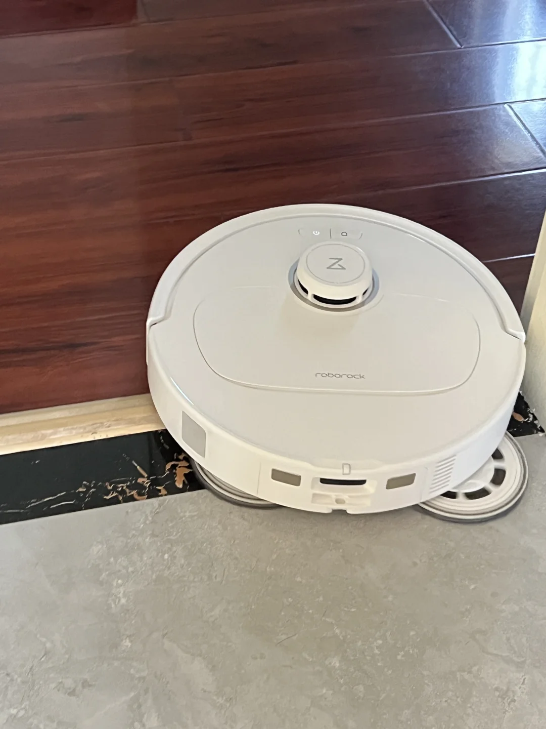 扫地机器人真的很香!!我跟老公少吵了好多架