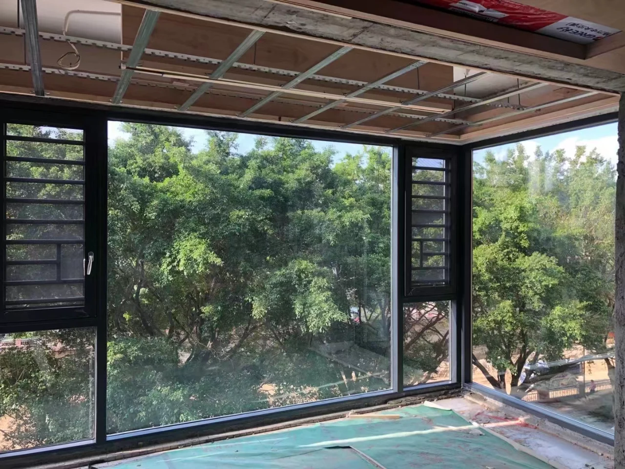 438一方断桥平开窗系统门窗封阳台窗纱一体