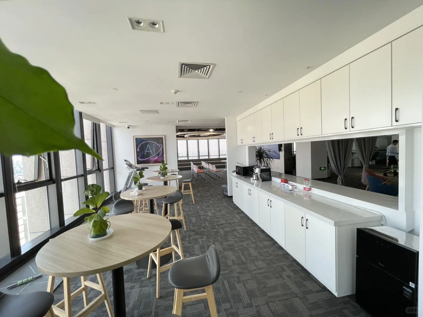 字节同款!中国卫星通信大厦=海淀科技新贵