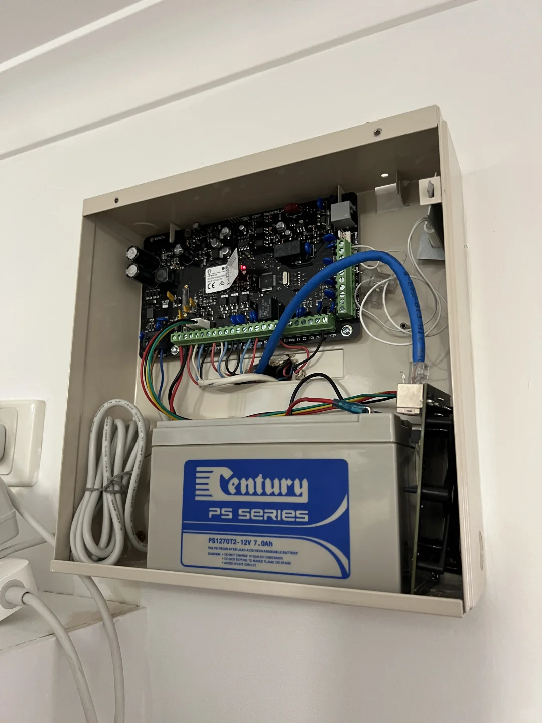 安防监控技术员的一天之五个客户