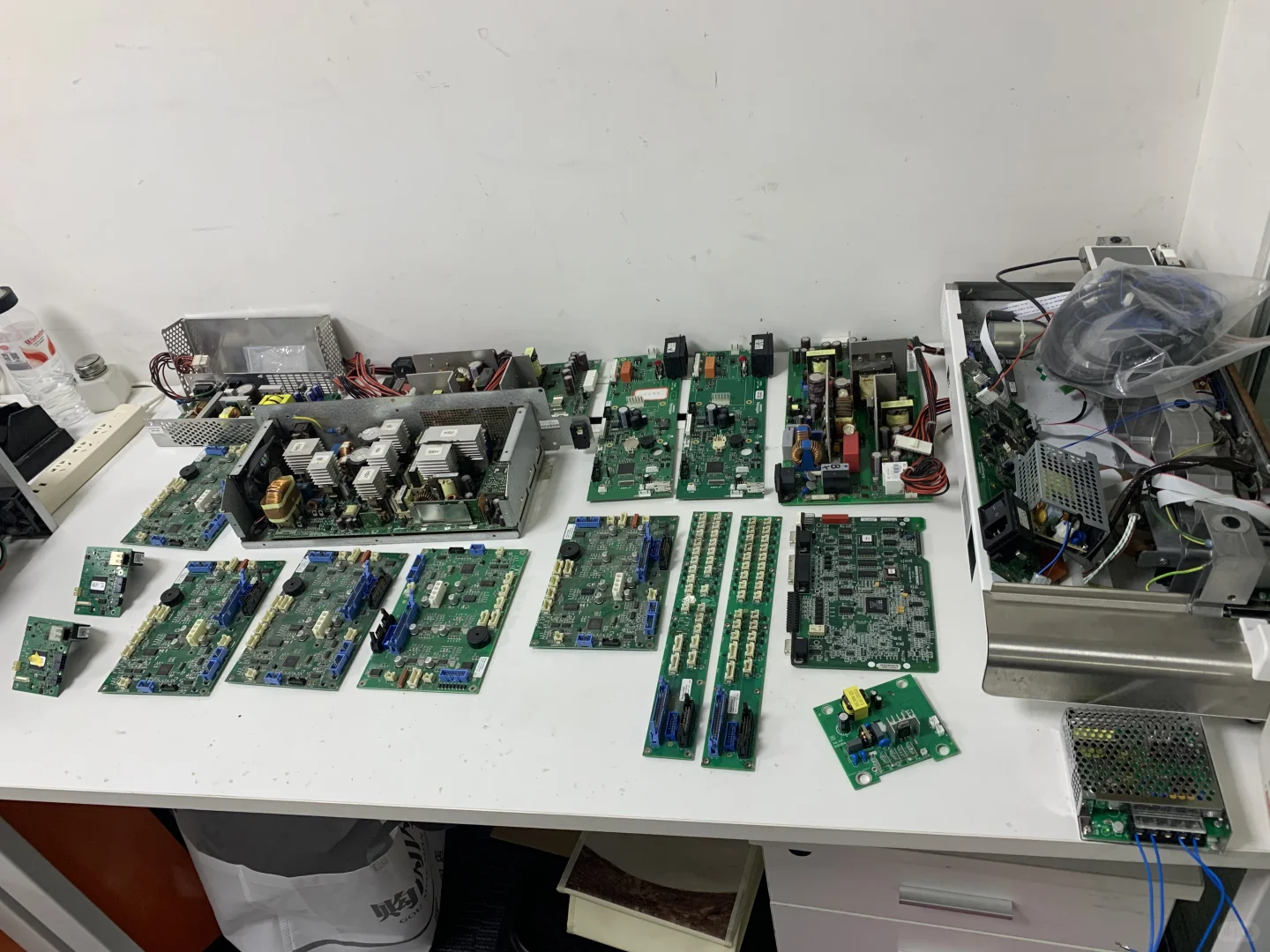 电路板维修工作室 各类电路板维修 主板维修