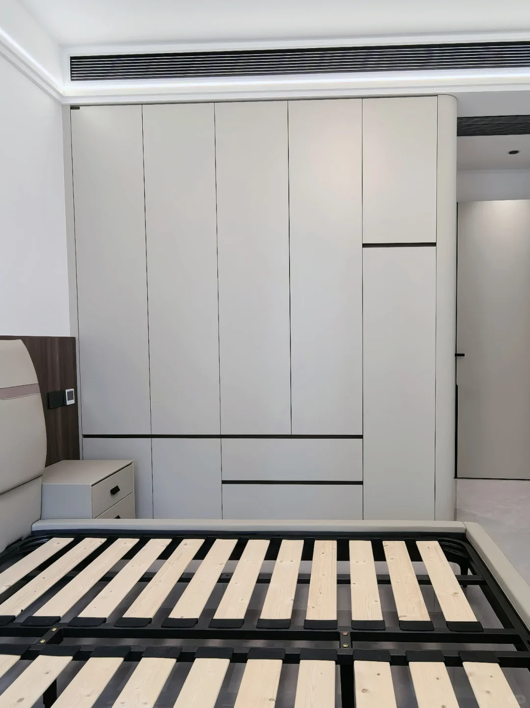 ?18款衣柜落地实景,推给近期做衣柜的人!