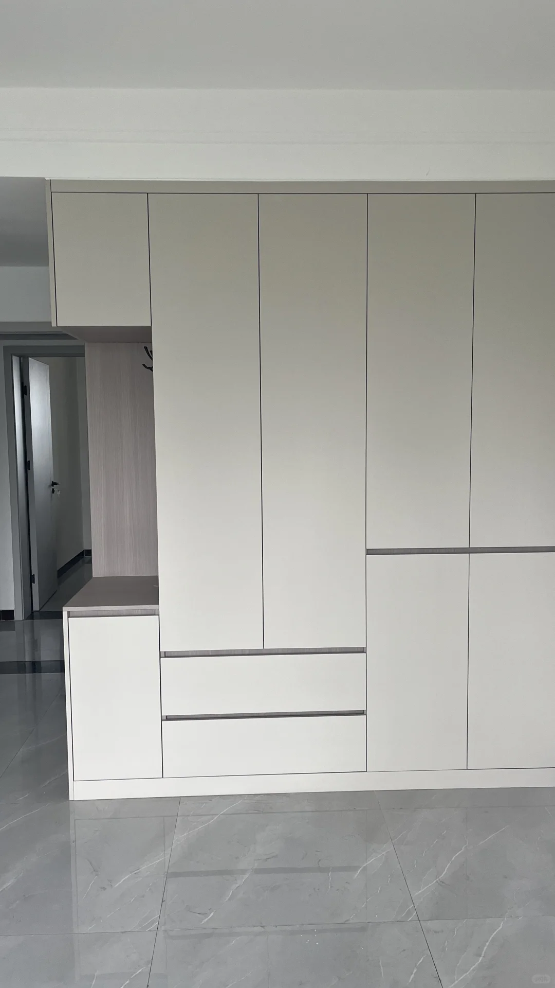 简约的衣柜也好看啊啊啊！