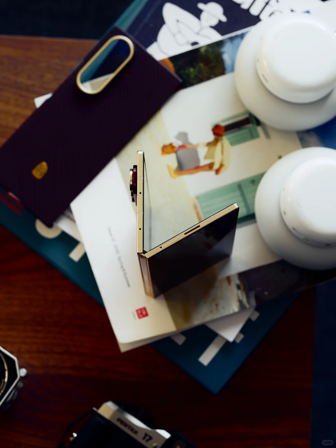 折叠屏的意义：旅途中也能沉浸创作