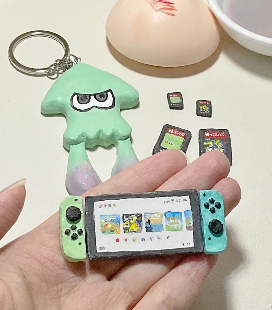 五百收到一台switch，还送了俩卡带