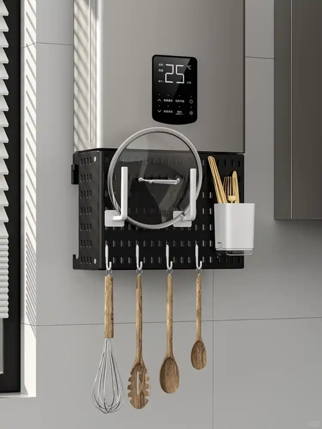 别让燃气热水器下方，毁了厨房的精致感！