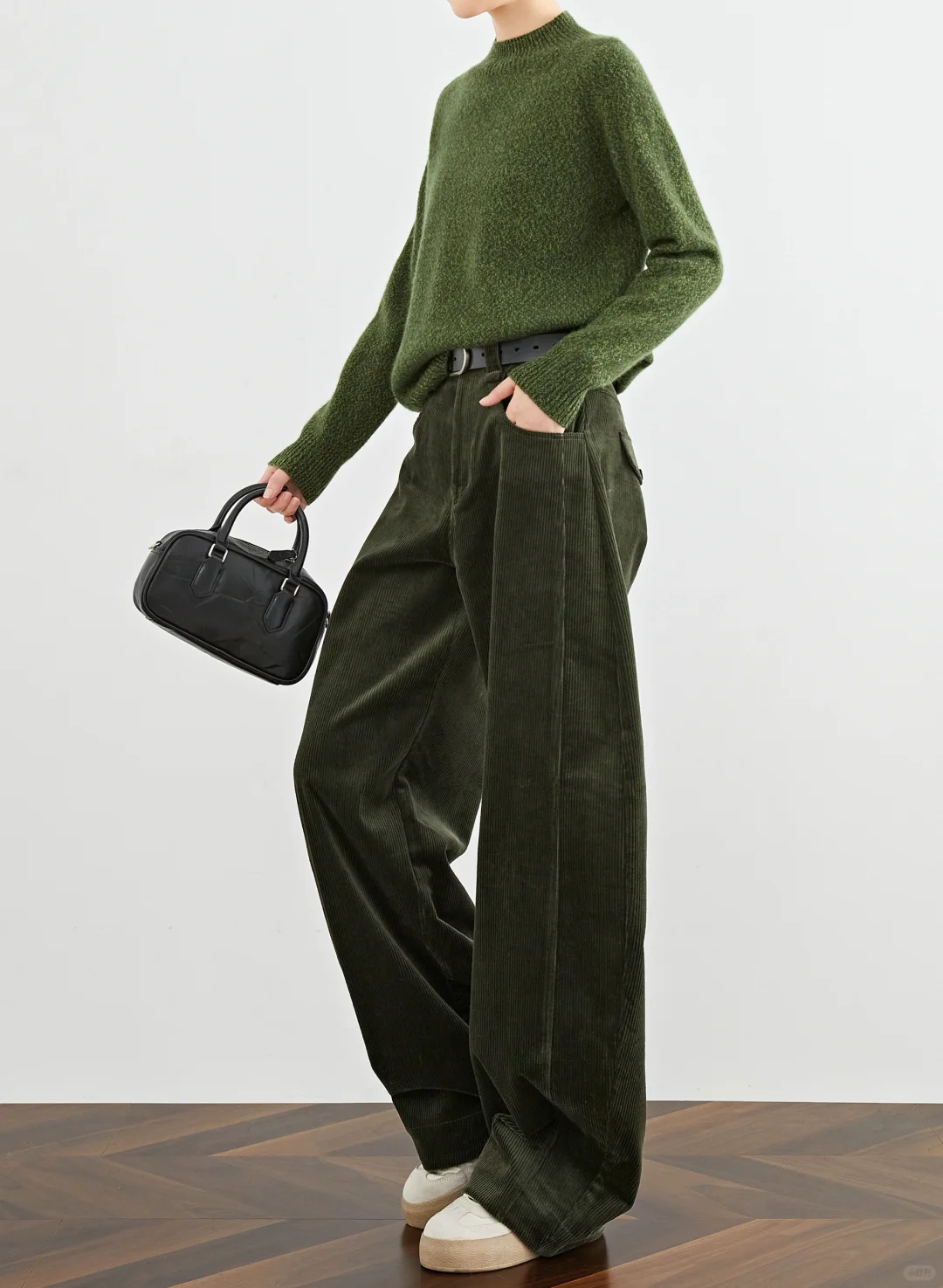 秋冬C位裤装被我挖到了！绿灯芯绒裤绝绝子