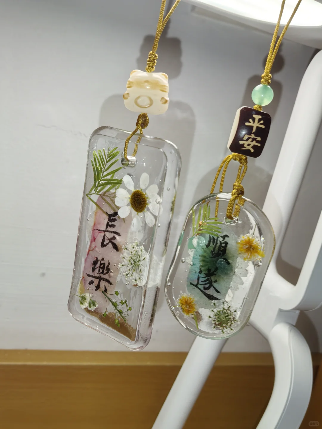 uv滴胶书法挂件制作过程～