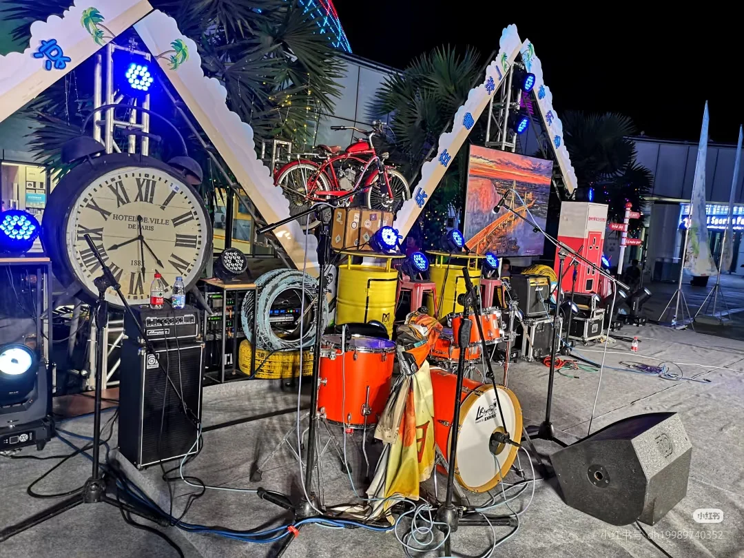 三亚灯光音响设备舞台搭建桁架屏幕租赁