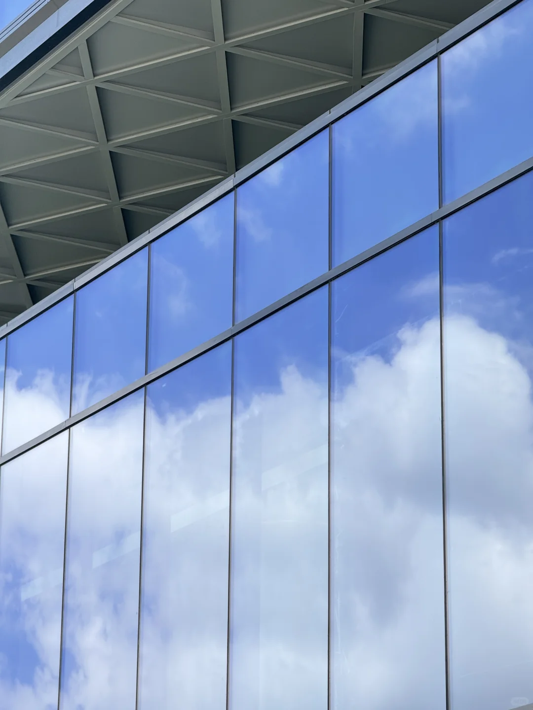 7.19 Live｜玻璃幕墙是天空的浪漫魔镜