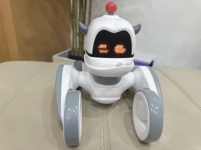 ?宝宝成长必备神器——智能小怪兽机器人