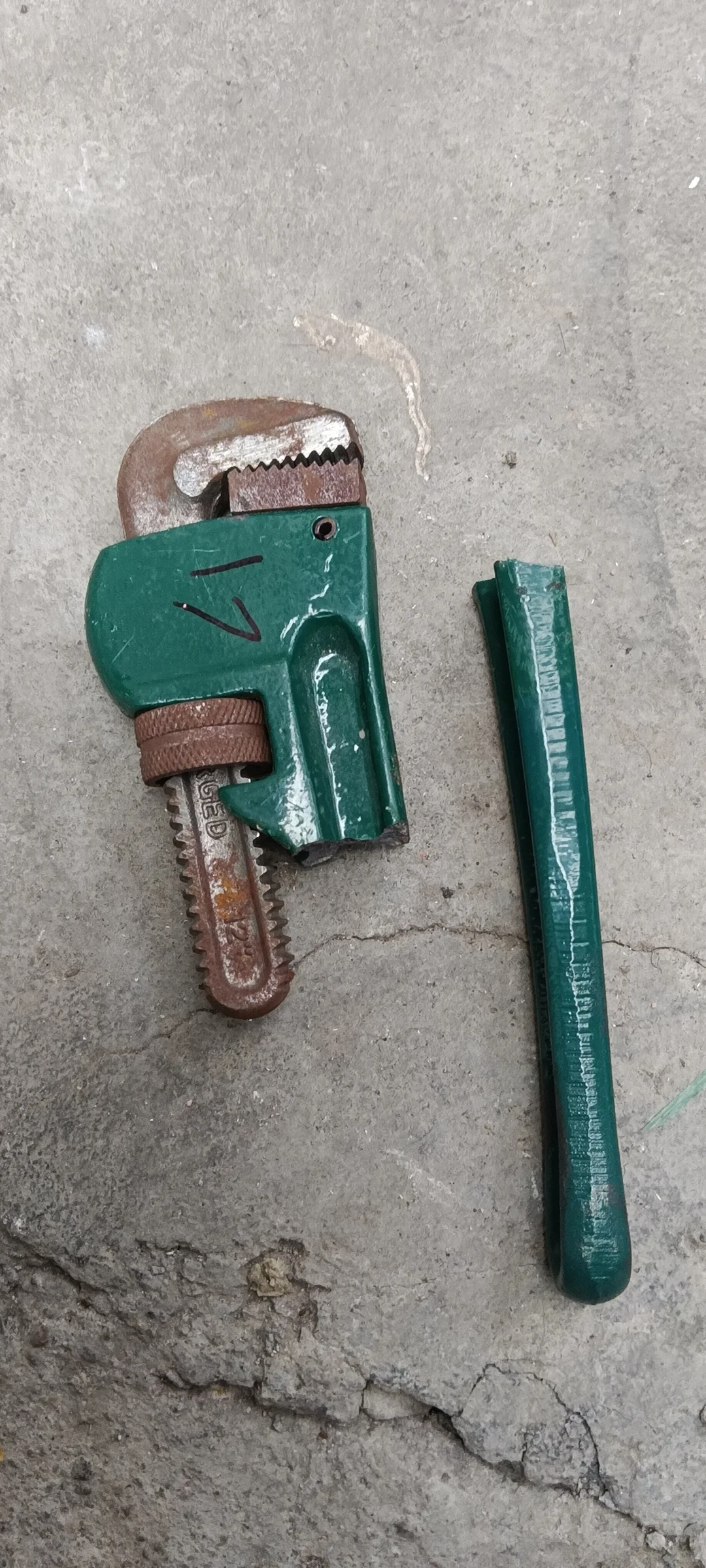 拼多多的工具就是民用级别，难怪好多老师傅