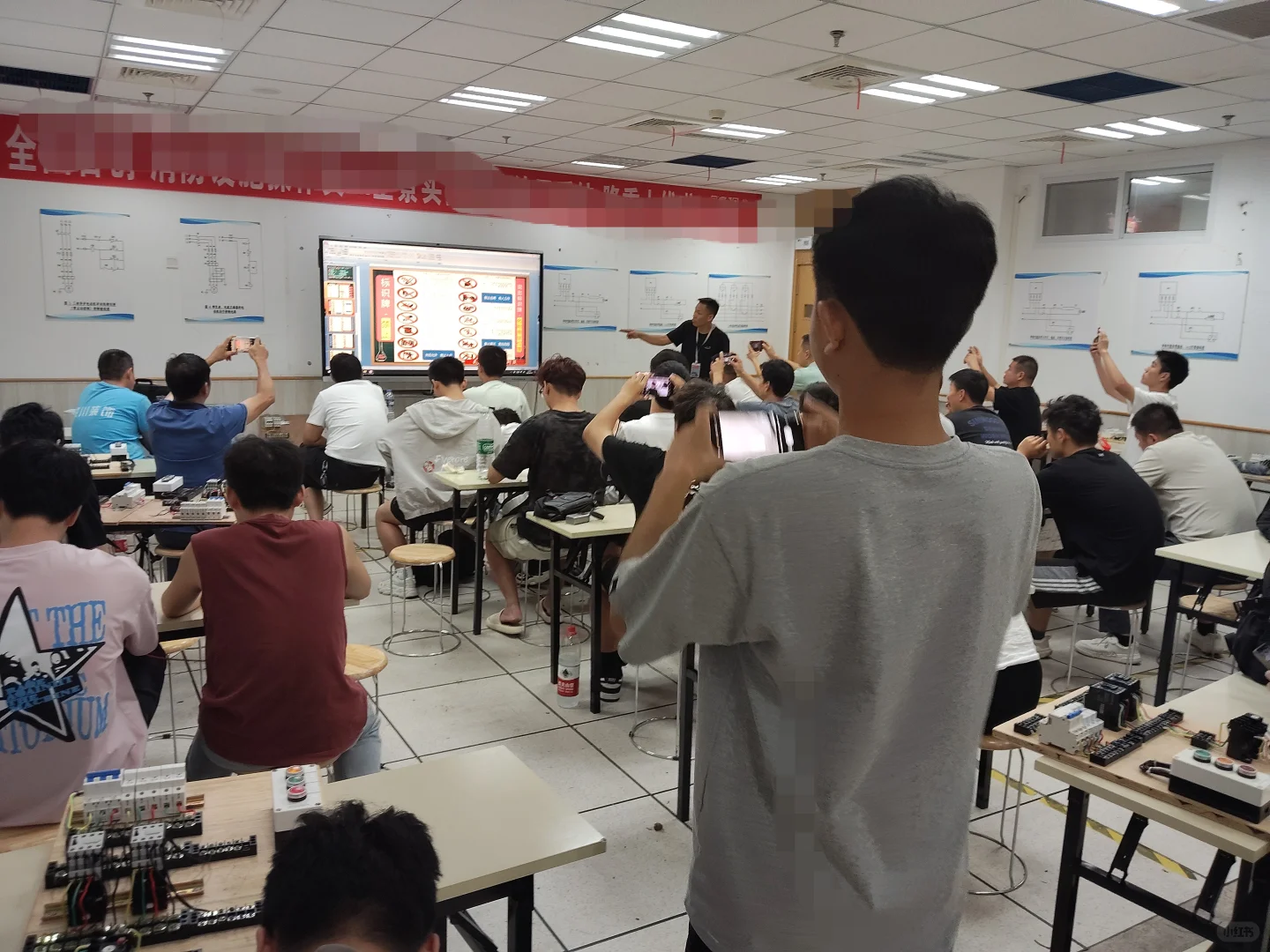 程序员学电工：实操1