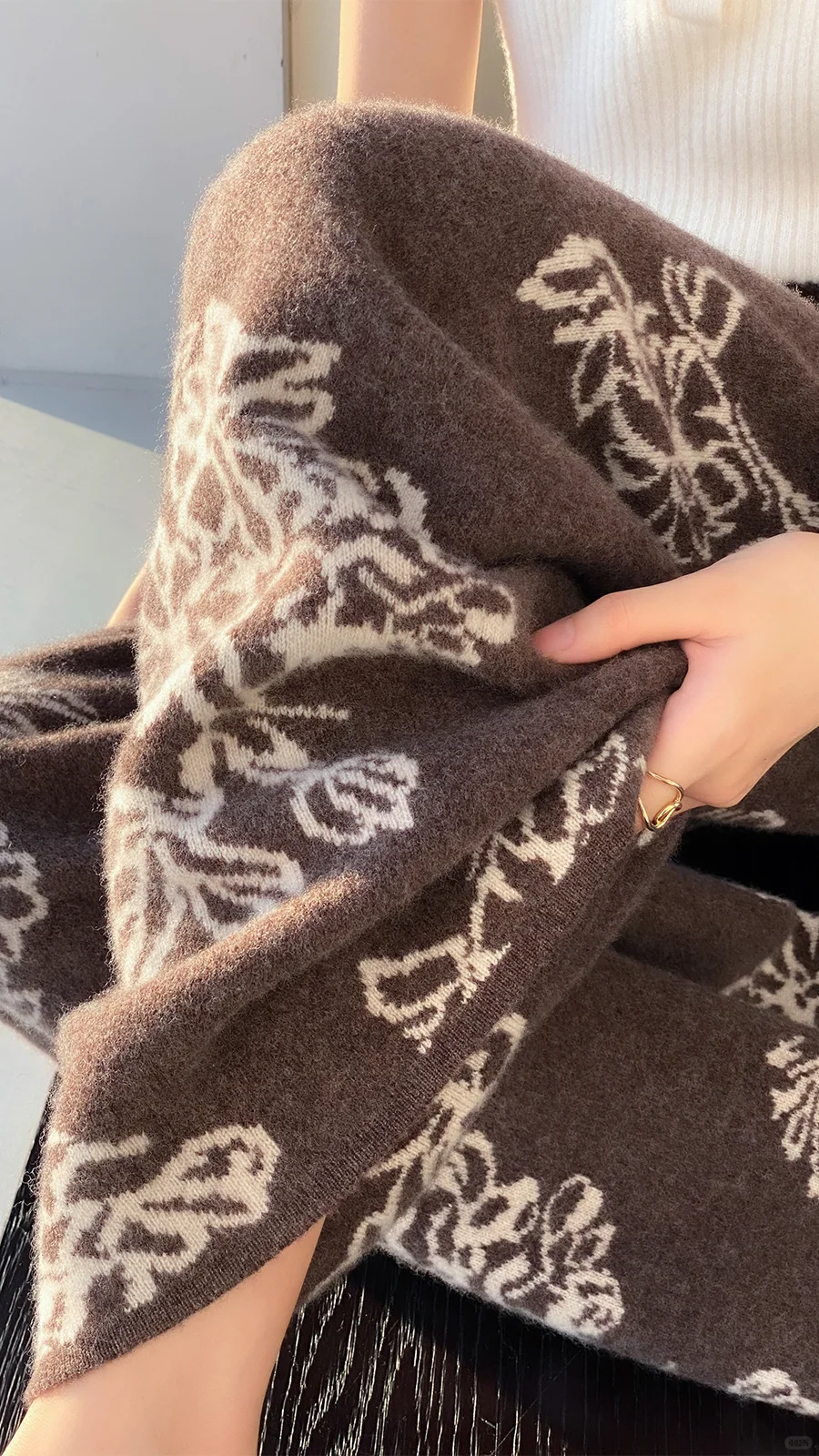 一眼就爱上这款裤子了，纯羊毛提花阔腿裤