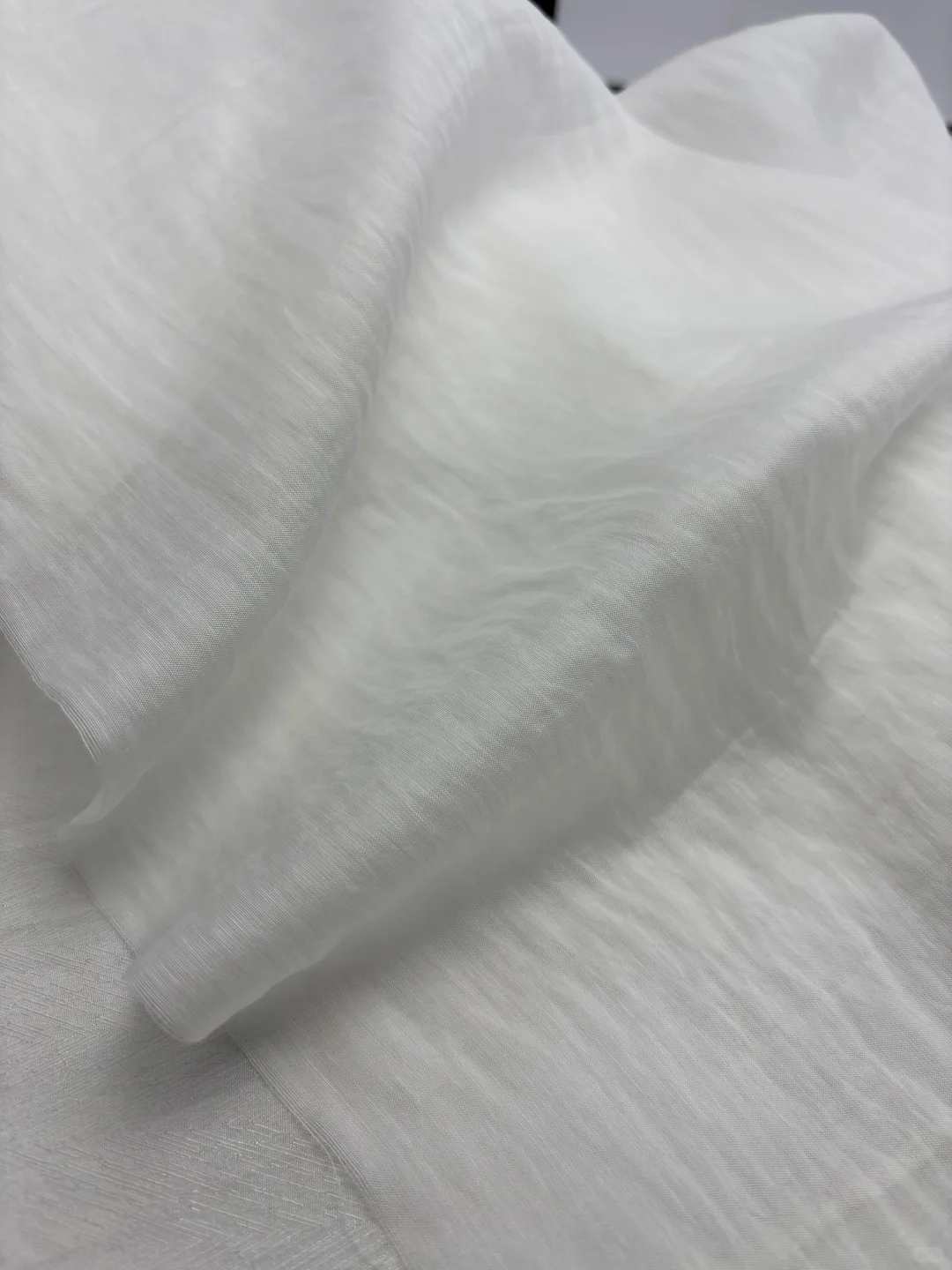 19.9元5米，白色天丝棉轻薄布料里衬透气吸汗