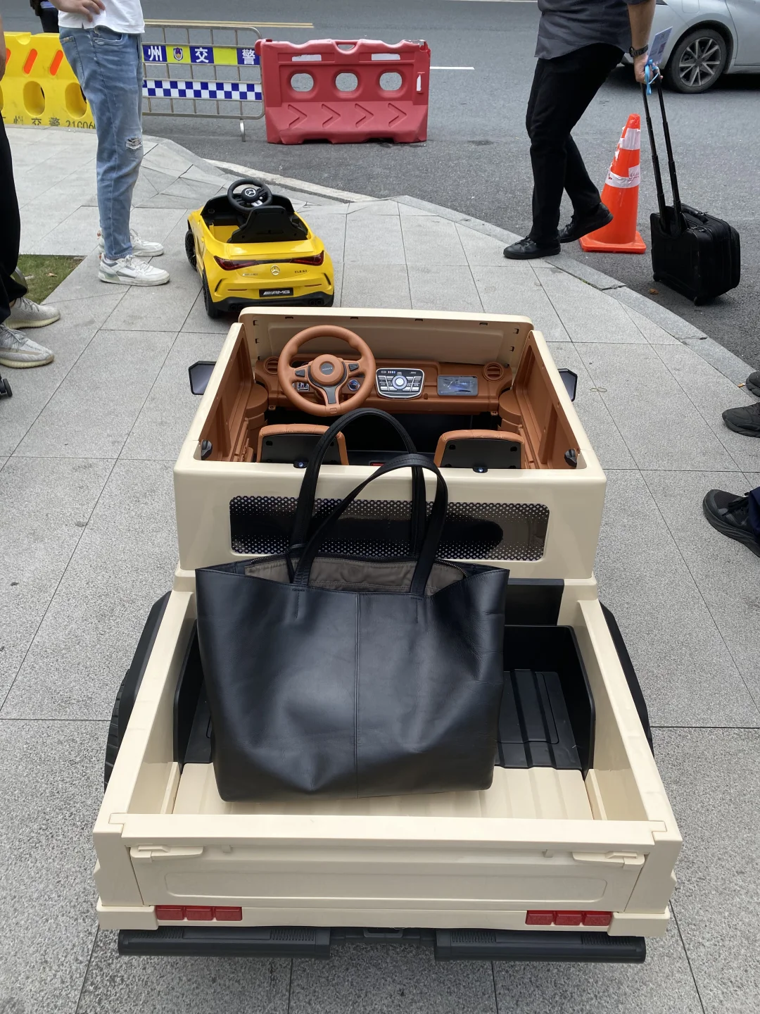 广交会可帮代童车样品