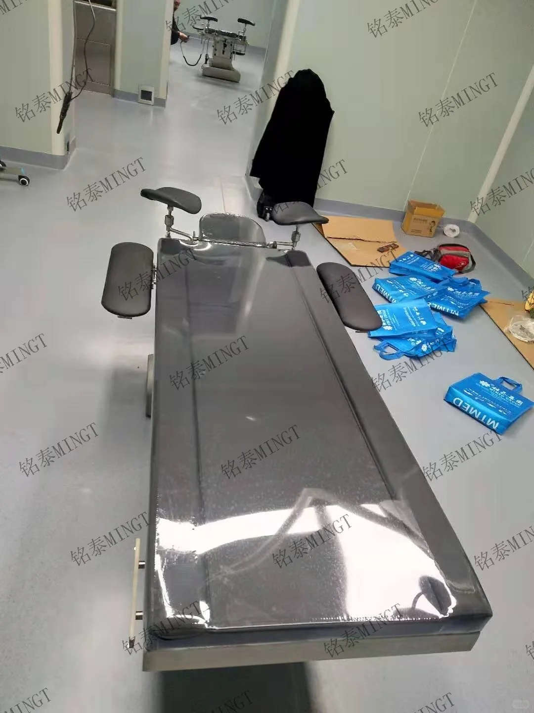 大家知道电动手术台有什么优势吗?