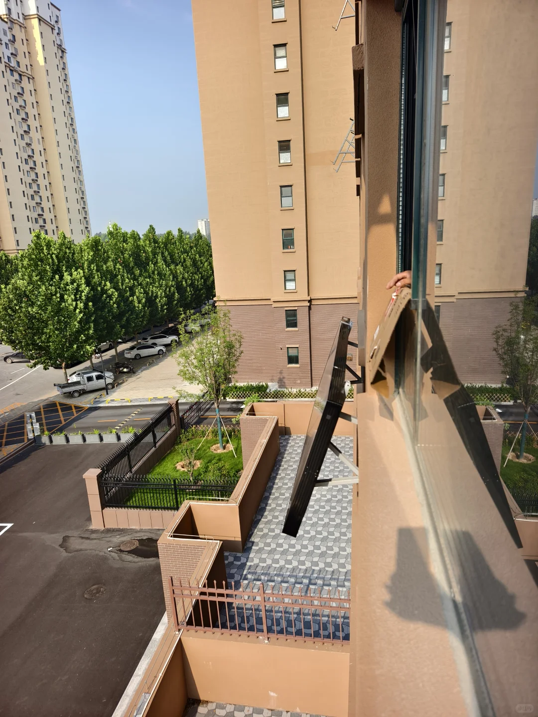 差点忘了安装太阳能