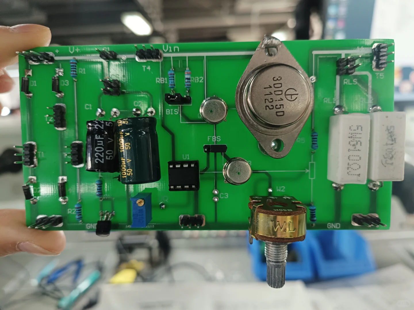 555电路安装与调试实训实验报告