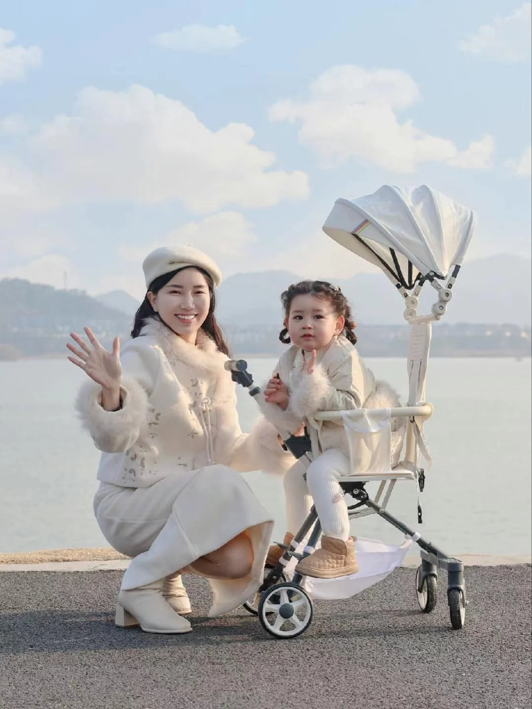 小孩子的玩具车，真的好酷啊！