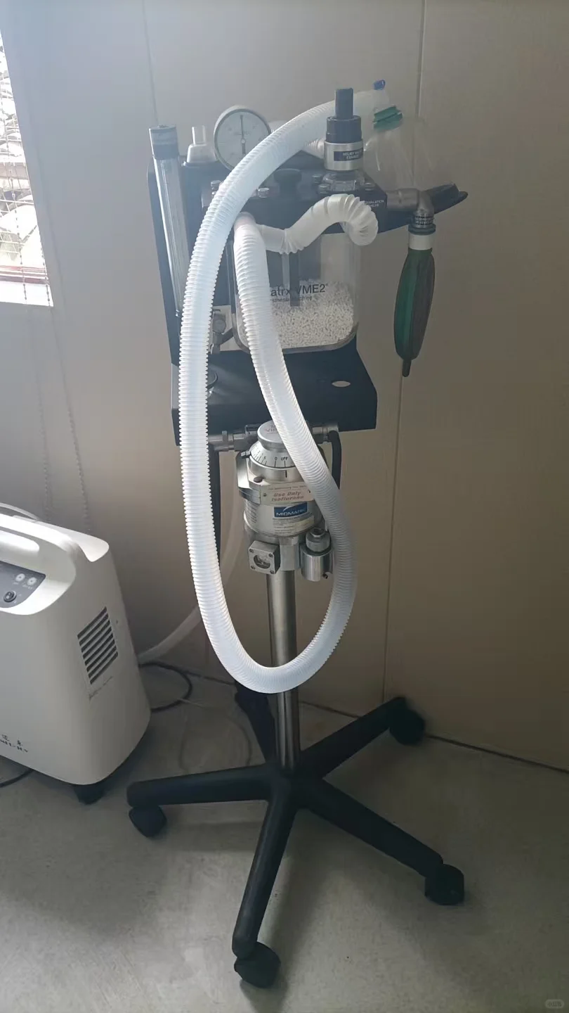 宠物医院倒闭，刚收的一批设备