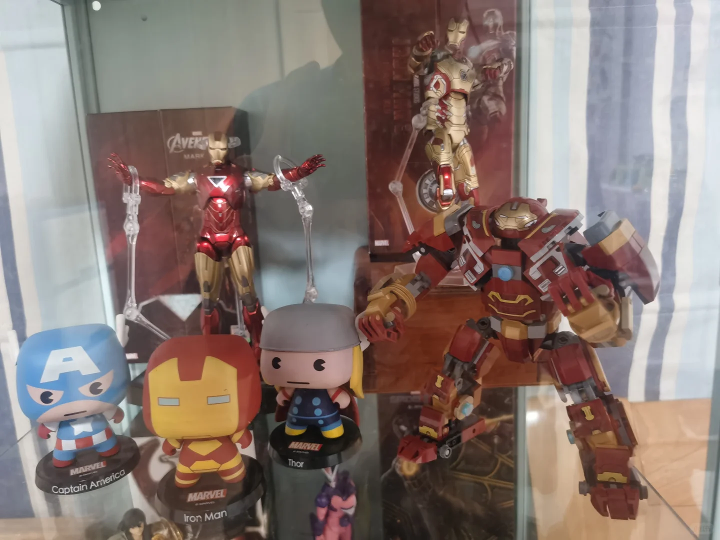 收拾模型展示柜