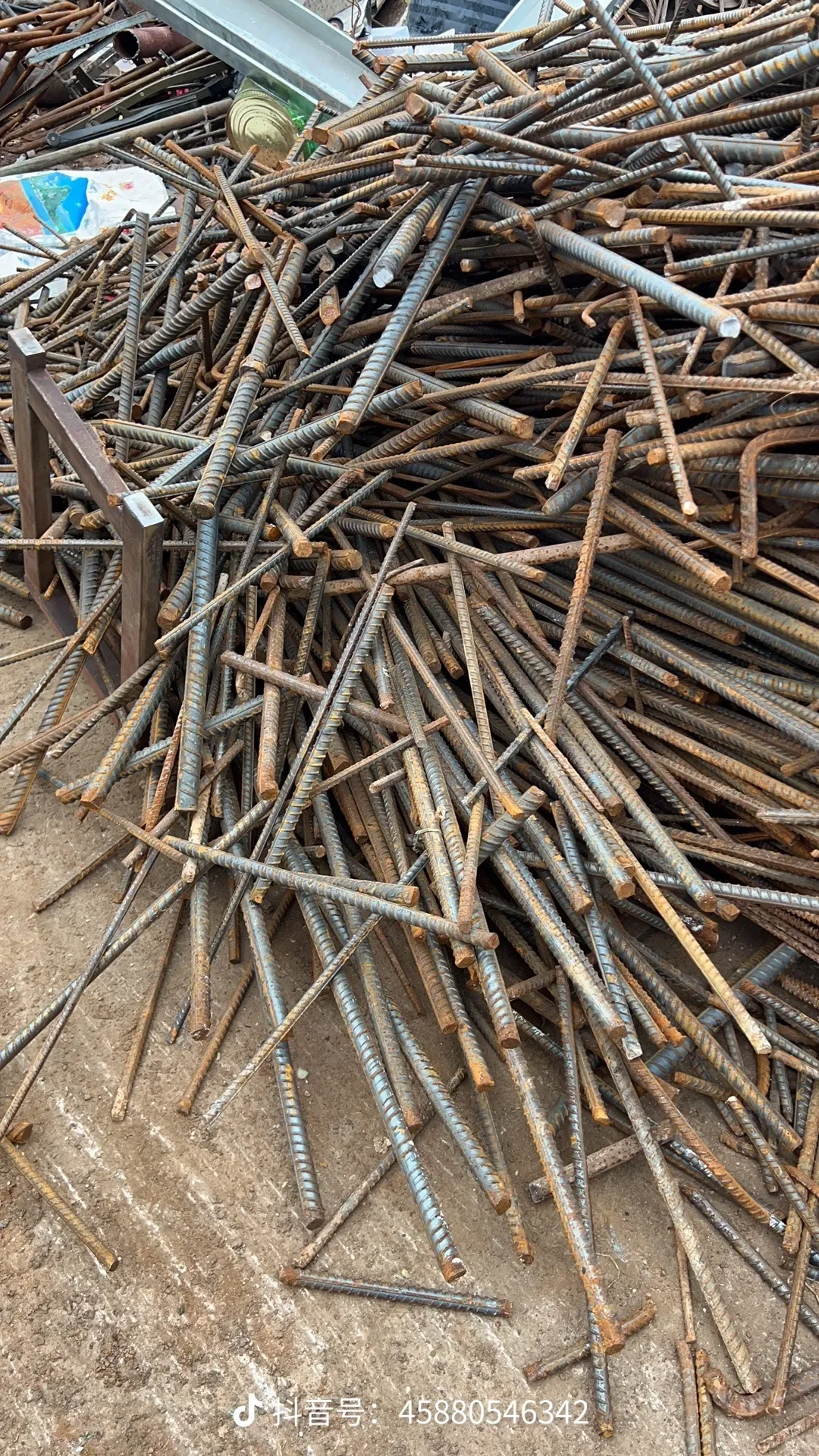 **?【高价回收各类废铁｜现金结算｜全国上