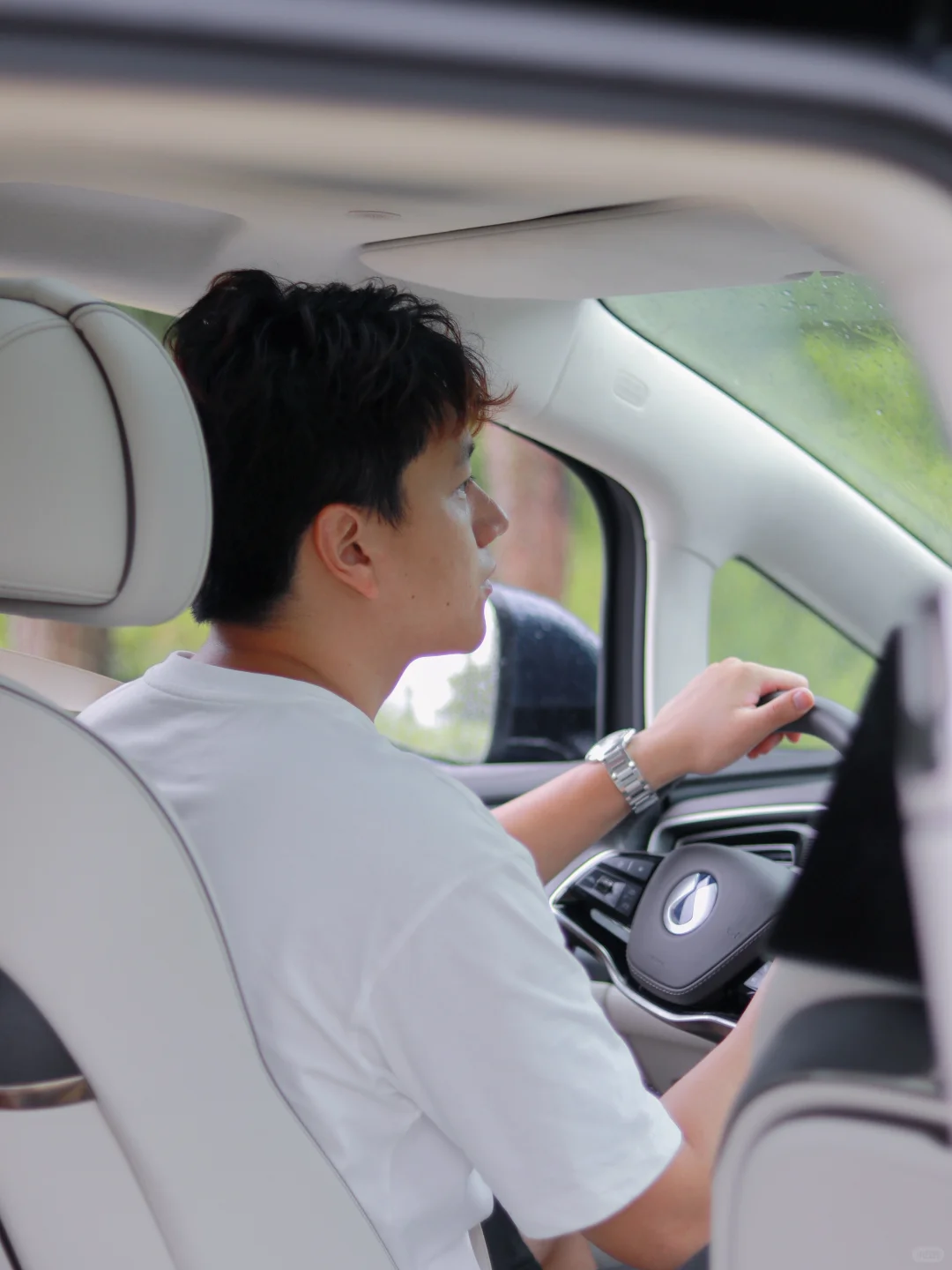 ?解锁家庭露营新姿势!从选对腾势D9开始~