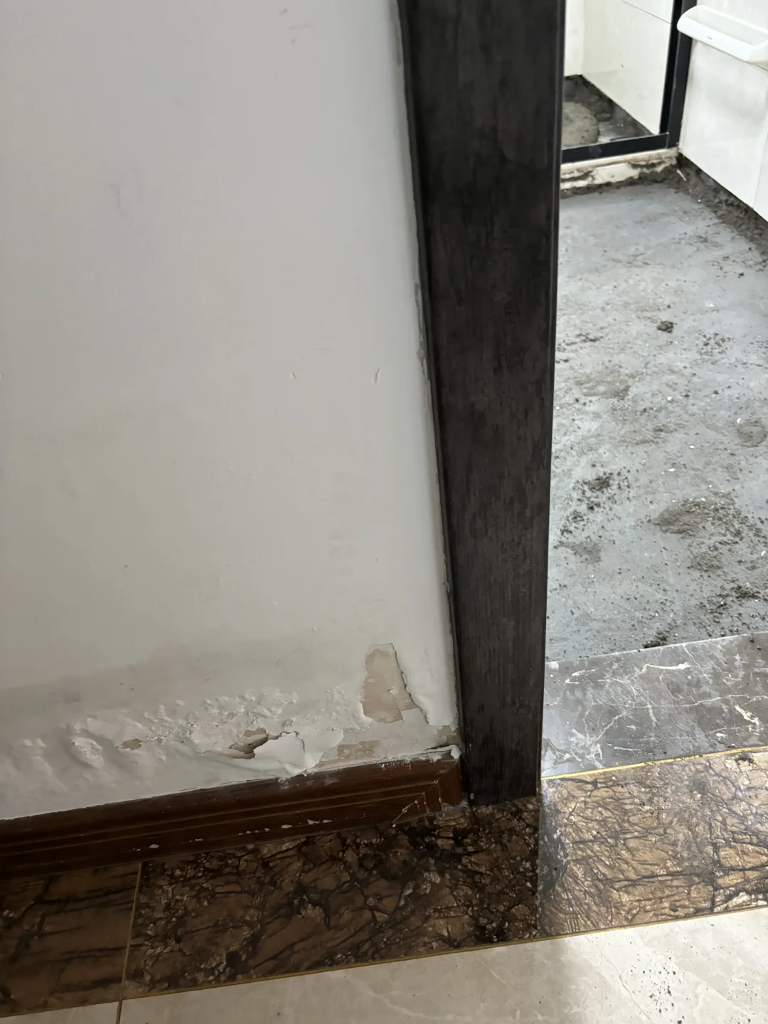 明明都做了防水还是漏水.