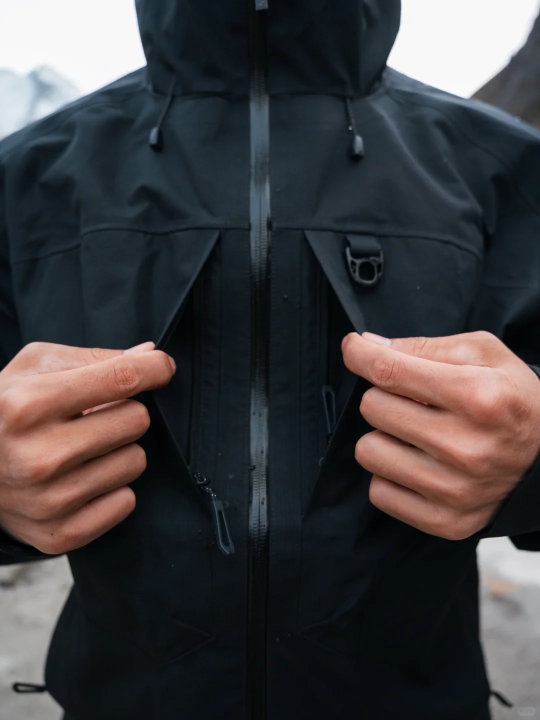 雪线之下，风与暖同频