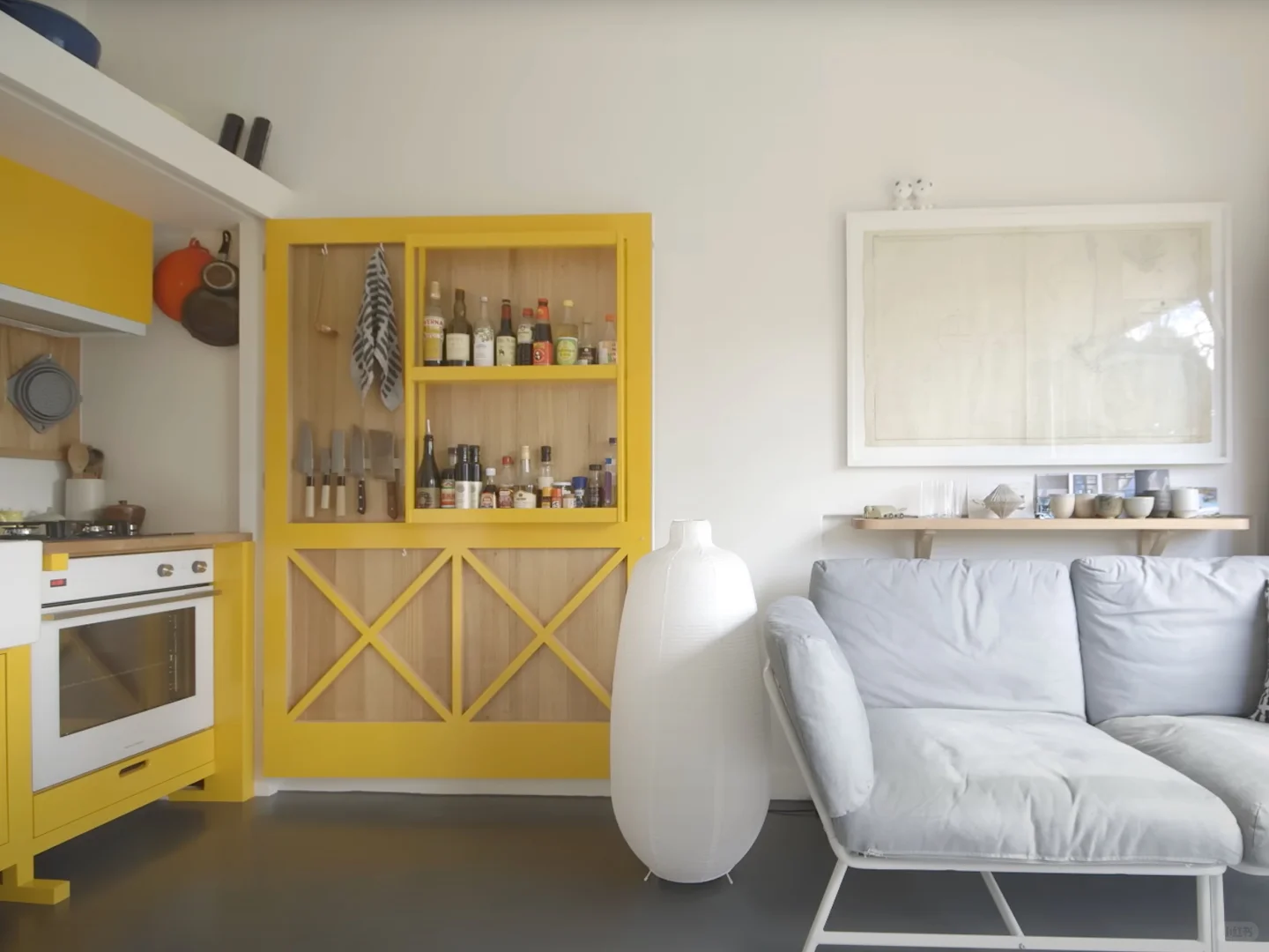 思考|开合自由的隐藏式厨房