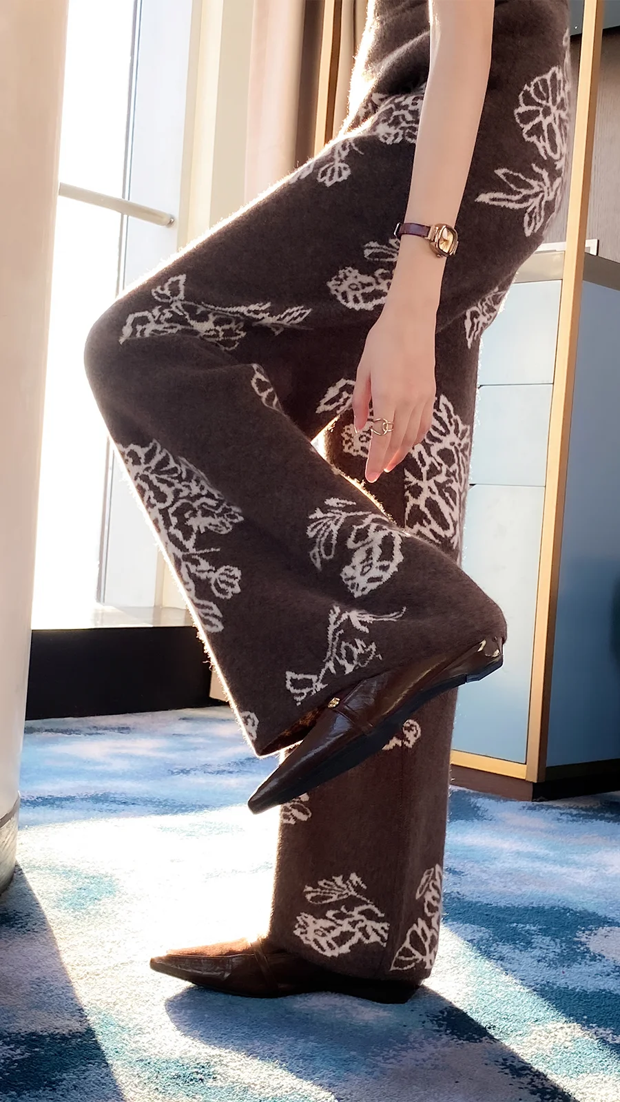 一眼就爱上这款裤子了，纯羊毛提花阔腿裤