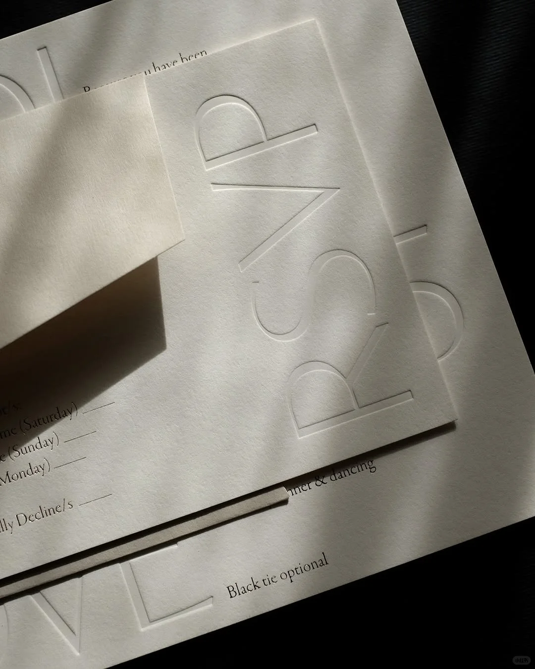 ?特种纸凹凸工艺，让你的设计瞬间高级感UP