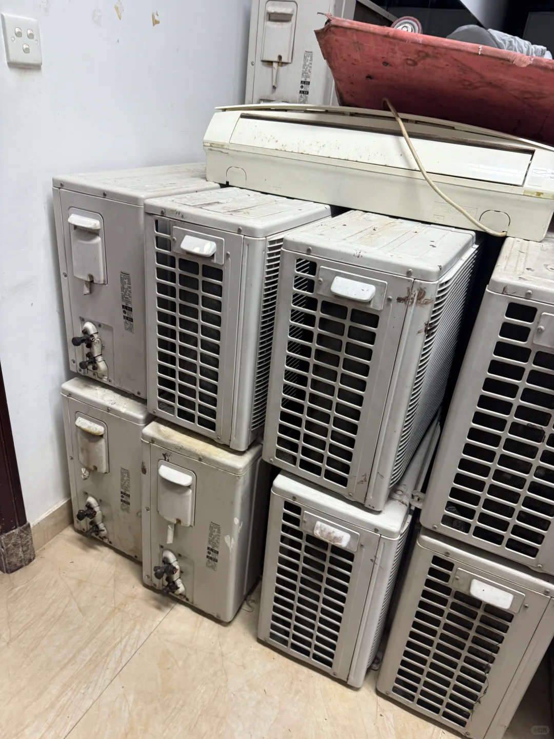 深圳上门回收二手家具家电空调办公用品