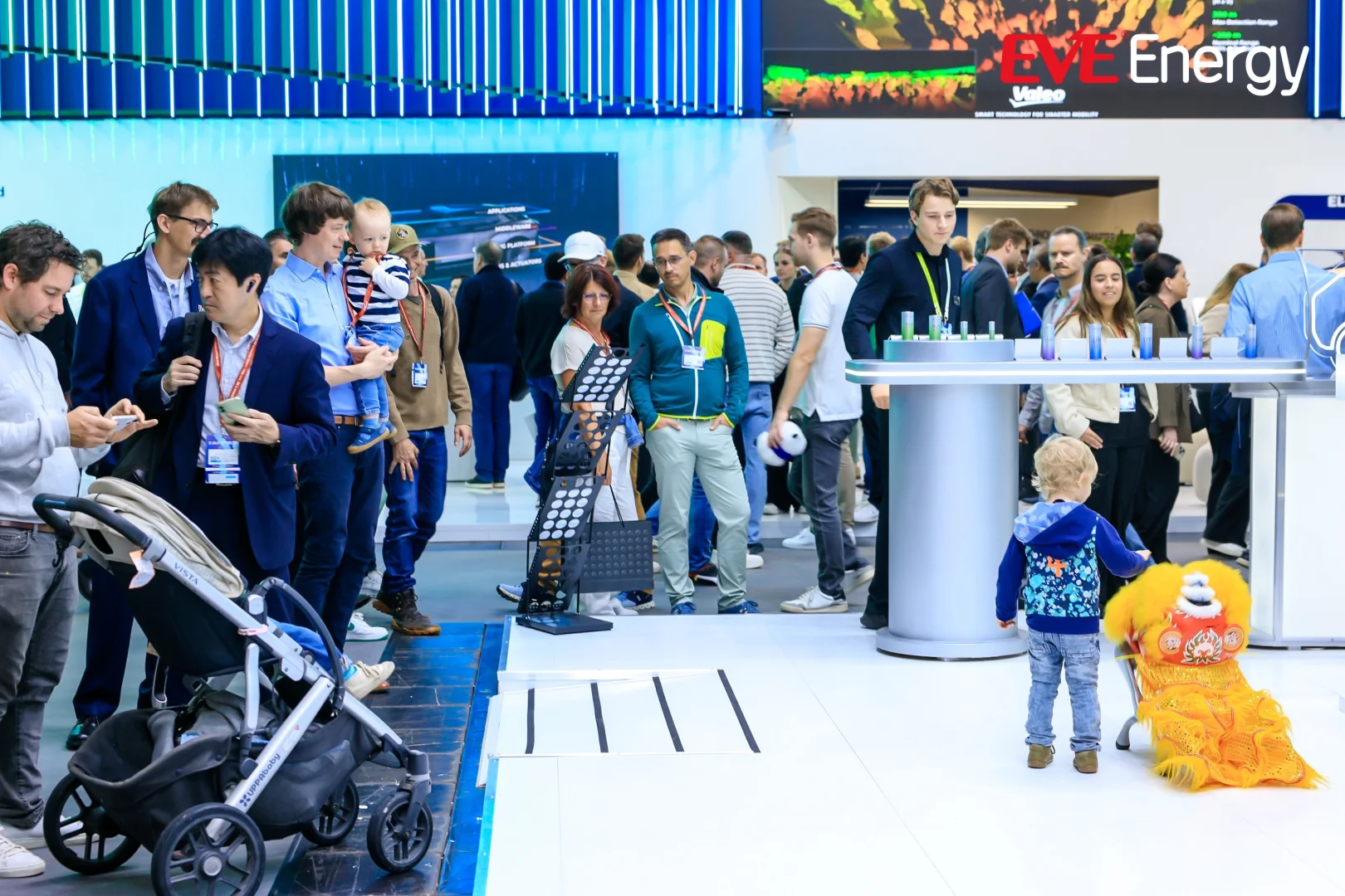 储能行业的三分天下