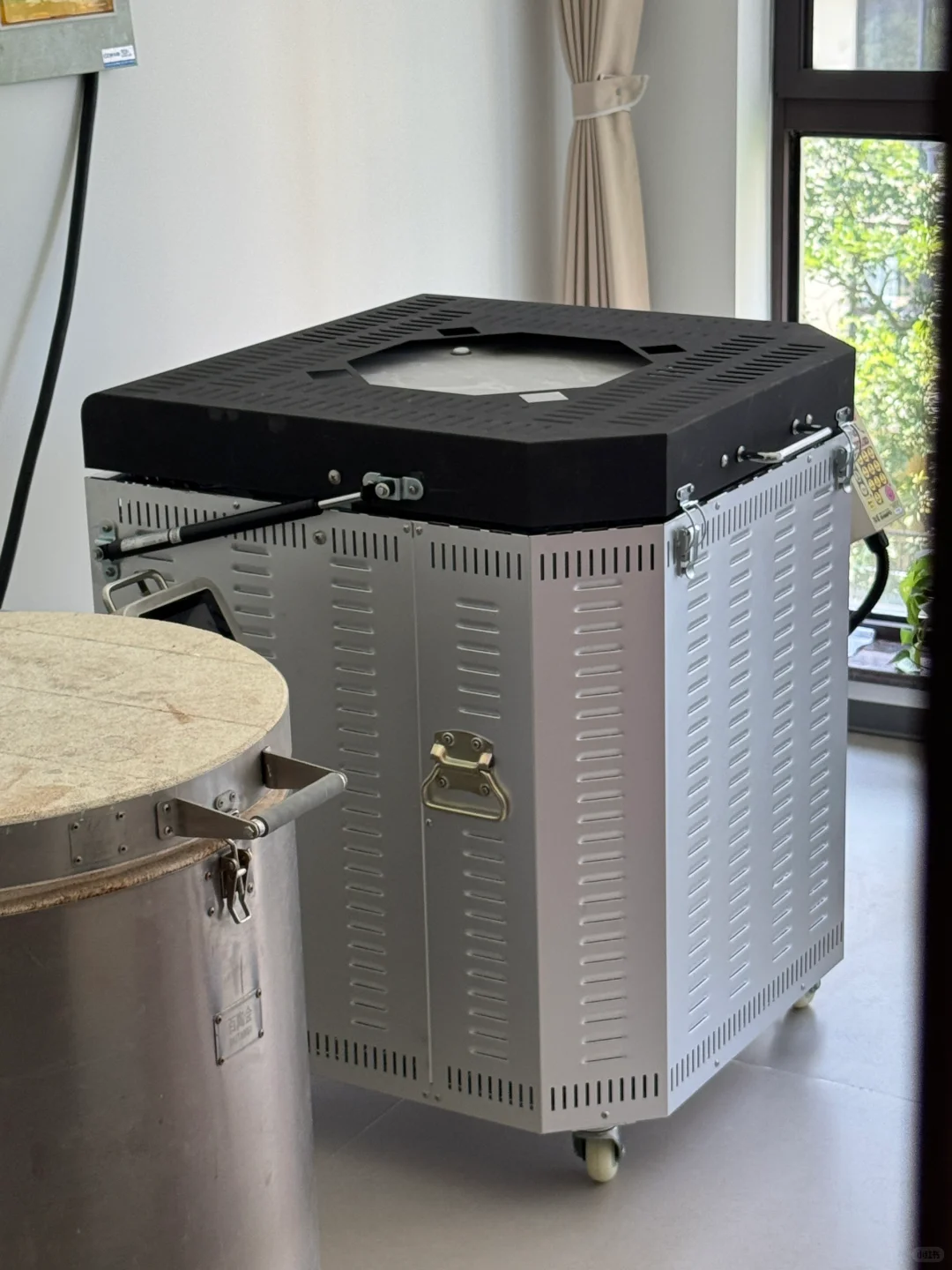 两年景漂结束啦 回嘉兴继续做陶艺工作室: