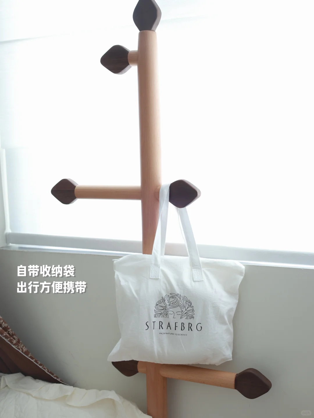 带娃出行的【安全感】是这个护颈枕给的！