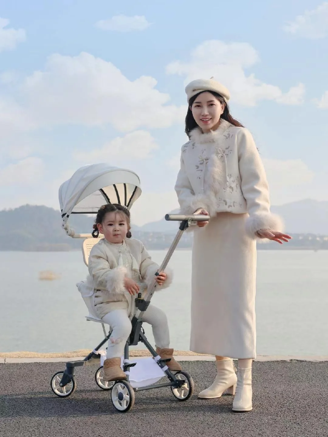 小孩子的玩具车，真的好酷啊！