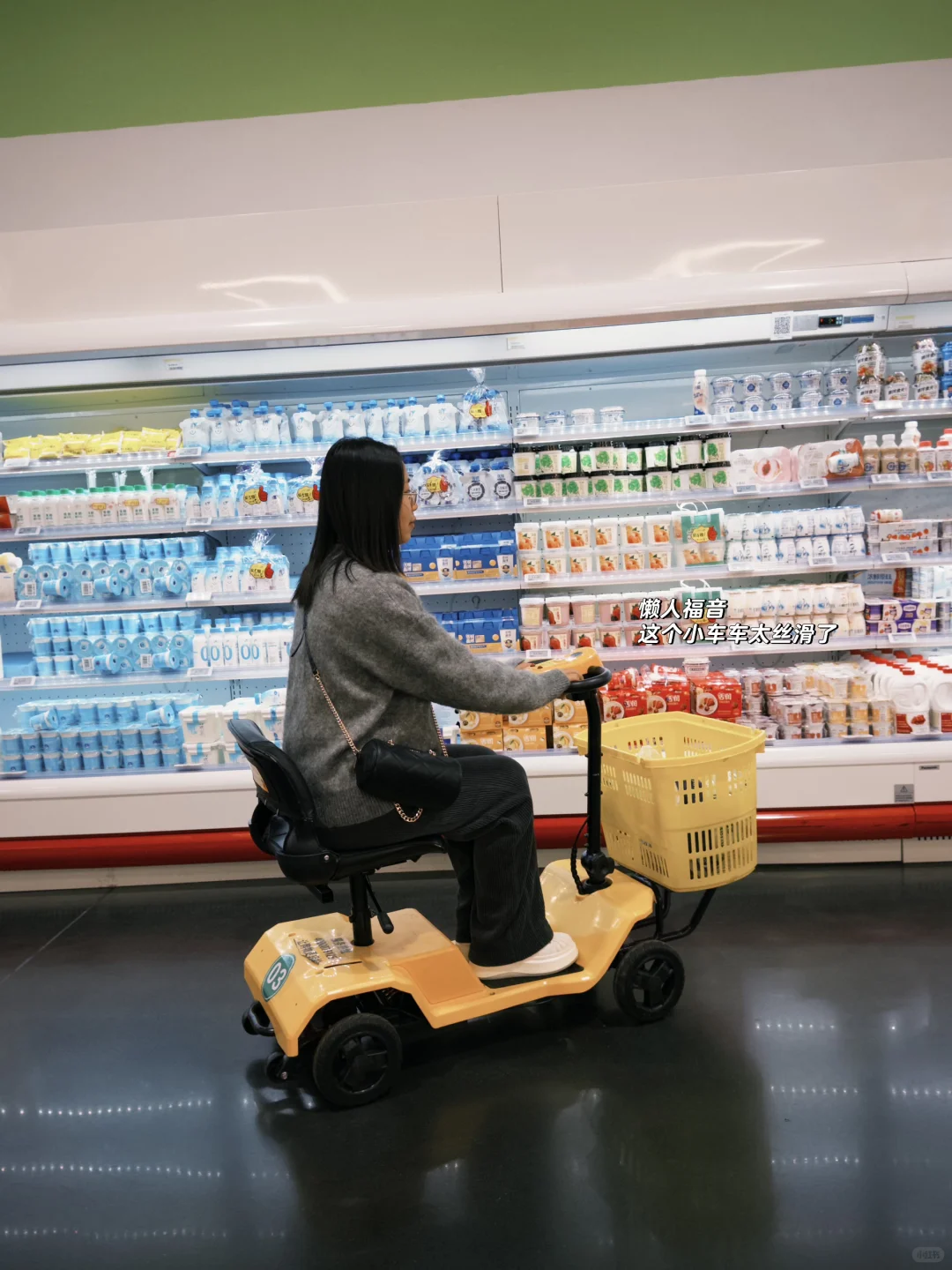 挑战自己动手制作周岁背景 采购片?