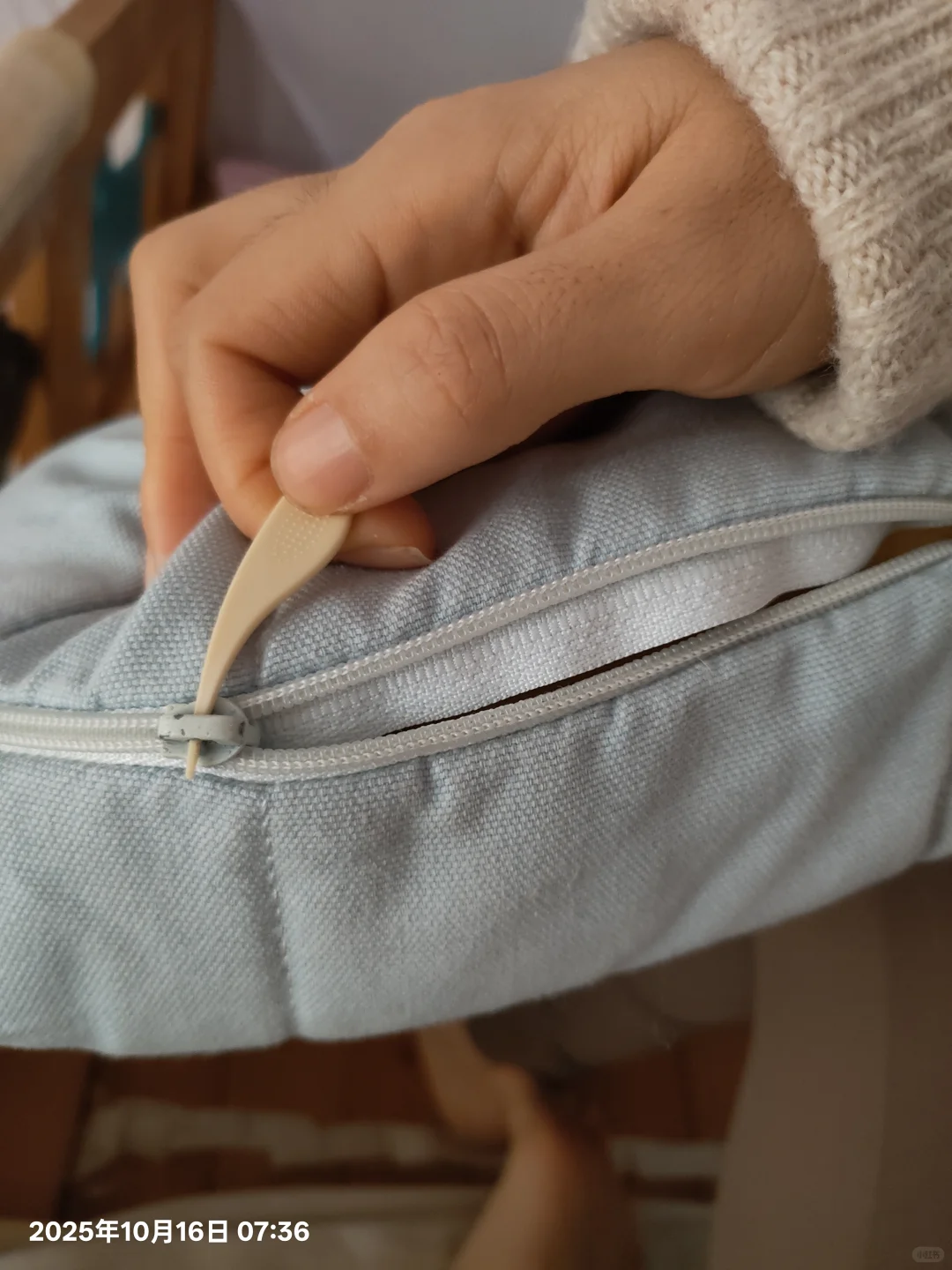 拉链拉不动怎么办