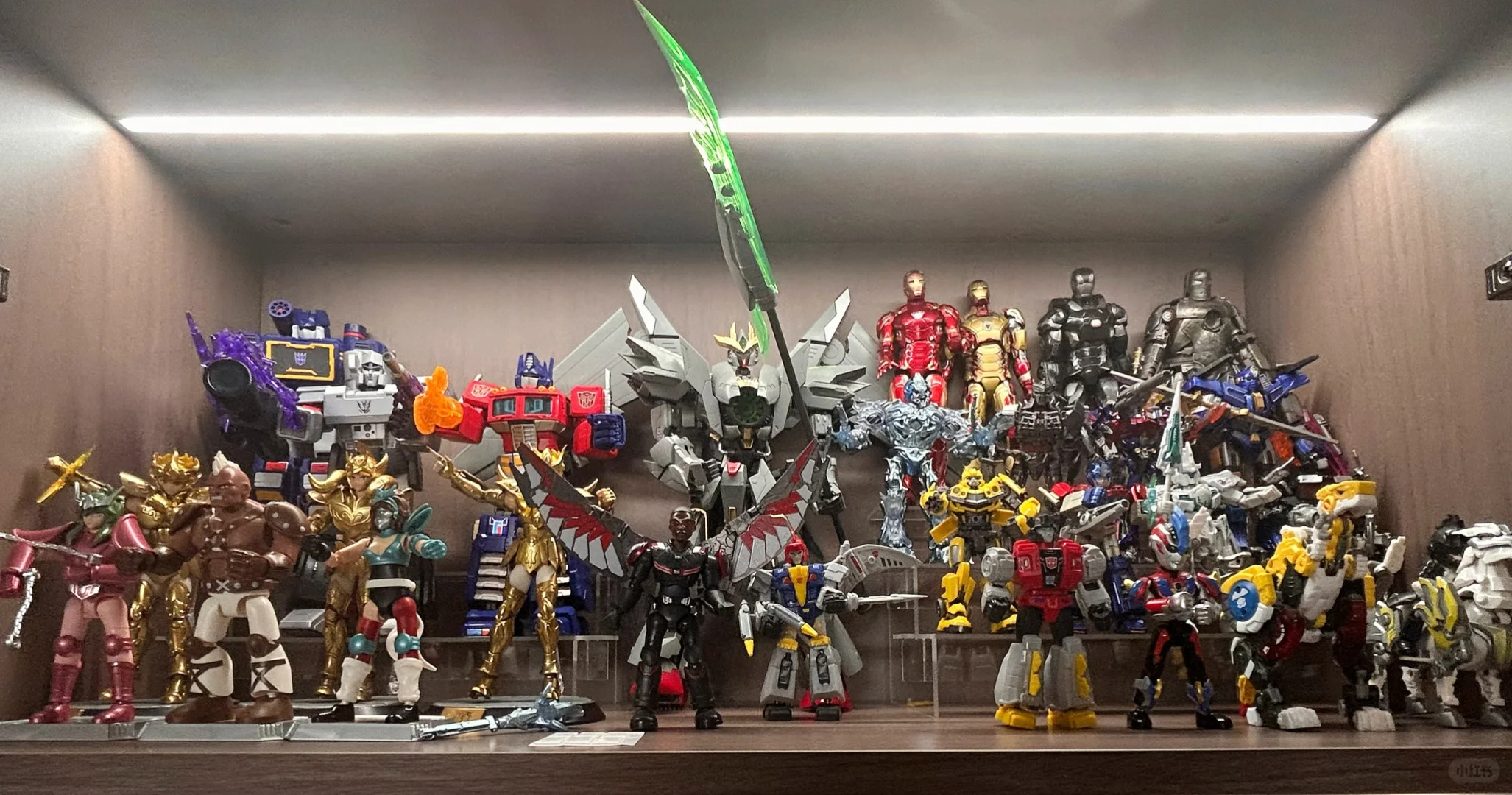 谁能拒绝这么一个宝藏柜子呢？