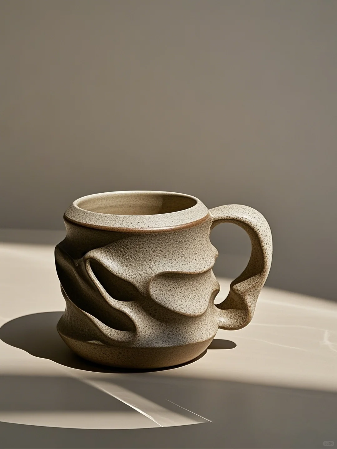 哑光粗陶的治愈力量，每天摸鱼都在杯子肌理