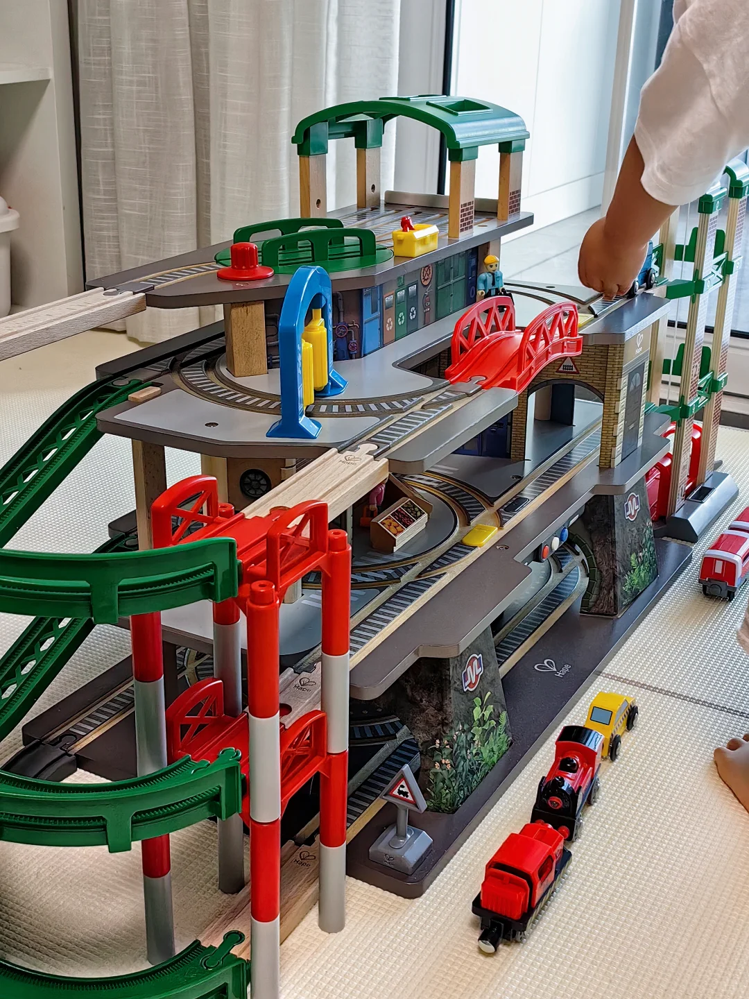 谢谢你，娃一整天没理我了…