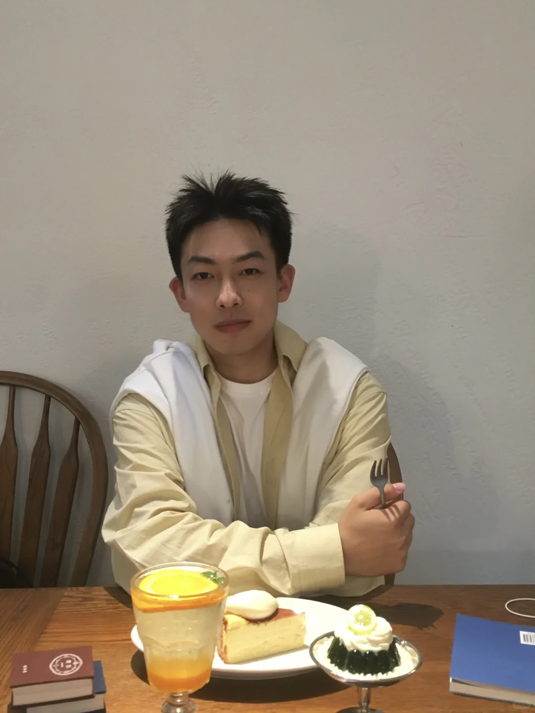 这句歌词也太适合十一月发了吧???