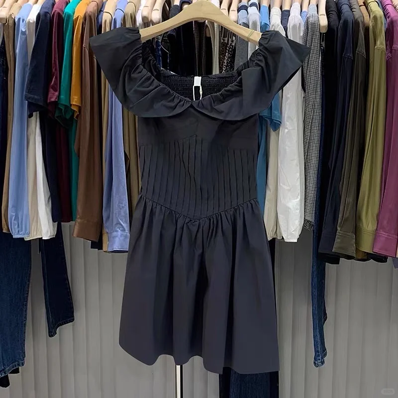 selfsolo圆领小飞袖修身小黑裙