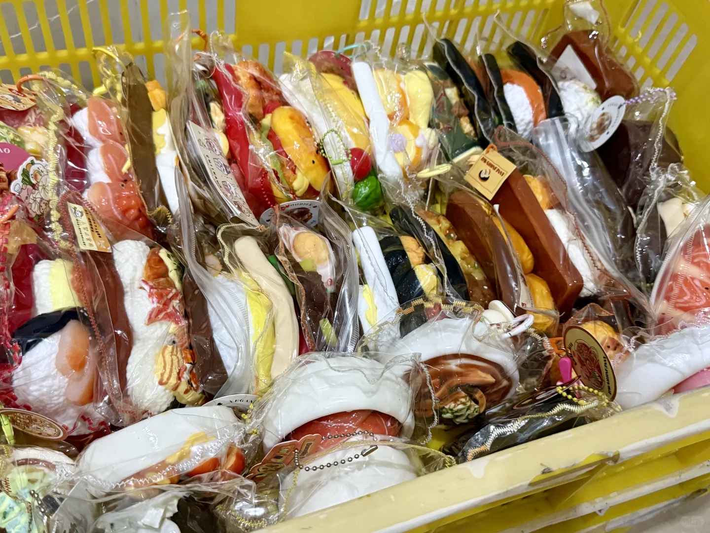 入坑一年多，花了快20w买捏捏是种什么体验？