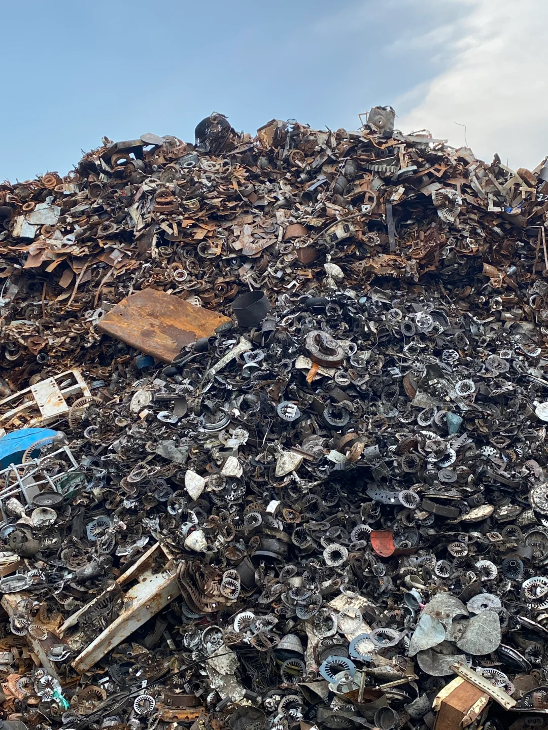 高价回收废钢铁 只限马来西亚地区 ✅