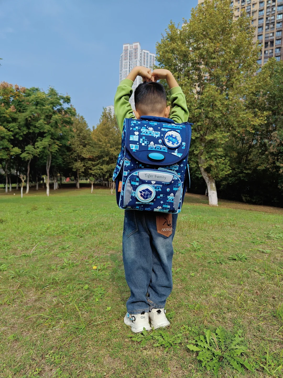 户外爱好者的新宠｜学习游玩两不误的书包