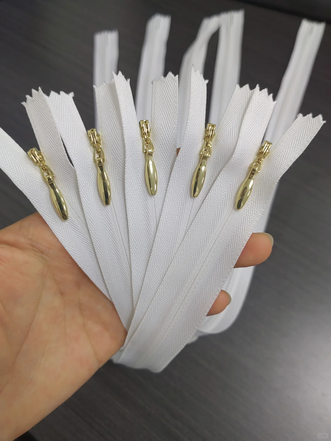 3号4号布边隐形水滴头挂电浅金色