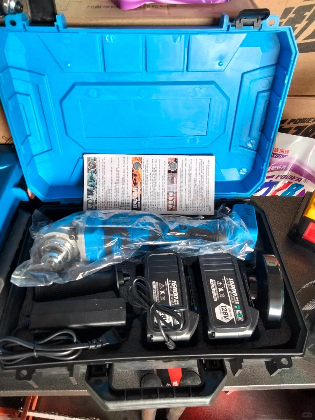 各类五金工具,五金材料批发,欢迎咨询